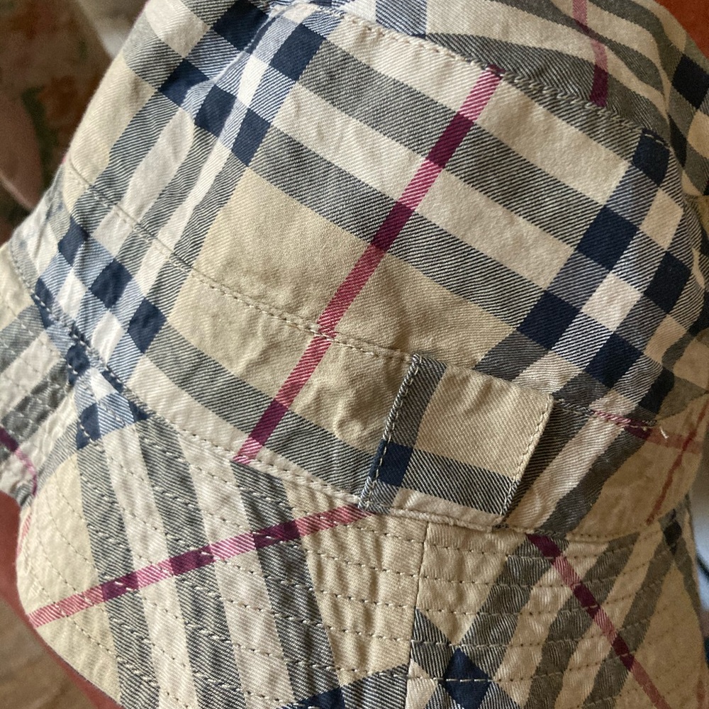 Burberry plaid reversible bucket hat